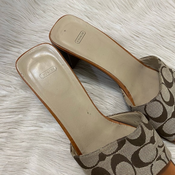 Coach Y2K Marcia Tan Signature Logo Slip On Square Toe Sandals Mule Heels 90s - Picture 5 of 9
